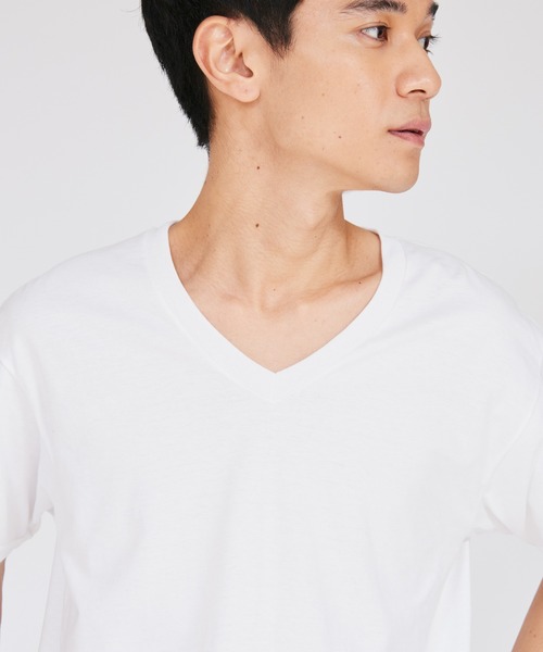 HANES(ヘインズ)の「【Hanes/ヘインズ】メンズ 【3枚組】RS VネックTシャツ(インナーウェア/肌着・メンズ・ブラック/ホワイト/ヘザーグレー・MEDIUM/LARGE/X-LARGE)」の15枚目の写真