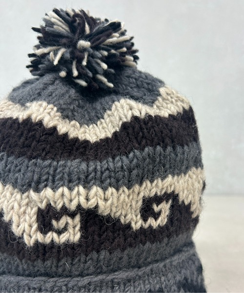 CPCM（シーピーシーエム）の「ハンドニットボンボンニット帽B（ニットキャップ/ビーニー・メンズ・グレー・FREE）」の4枚目の写真
