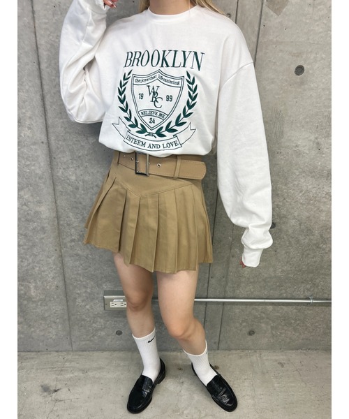 PHILLY(フィリー)の「【PHILLY】カレッジ刺繍スウェット(スウェット・レディース・ホワイト/ブラック/グレー・FREE)」の4枚目の写真