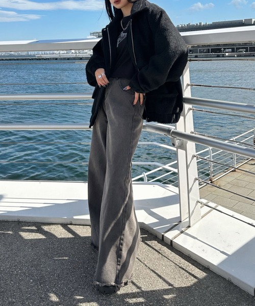 LVEU.(ラブユ.)の「【LVEU.】ヴィンテージライクワイドデニムパンツ / ボトムス パンツ デニム ワイド ルーズ オーバーサイズ 色落ち ヴィンテージ ブラック(デニムパンツ・レディース・ブラック・FREE)」の3枚目の写真