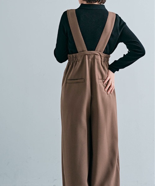 kirakiraShop（キラキラショップ）の「キレイ目シルエットで大人見せ。ハイウエスト タック サロペット（サロペット/オーバーオール・レディース・ブラック/チャコール/ベージュ/ブラウン系その他・M/L）」の10枚目の写真