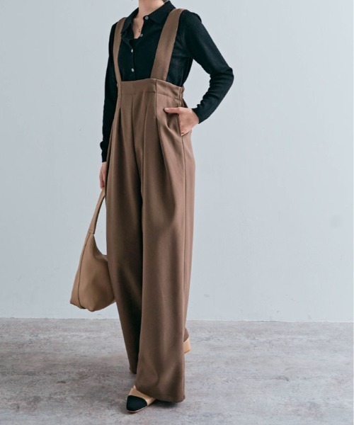 kirakiraShop（キラキラショップ）の「キレイ目シルエットで大人見せ。ハイウエスト タック サロペット（サロペット/オーバーオール・レディース・ブラック/チャコール/ベージュ/ブラウン系その他・M/L）」の14枚目の写真