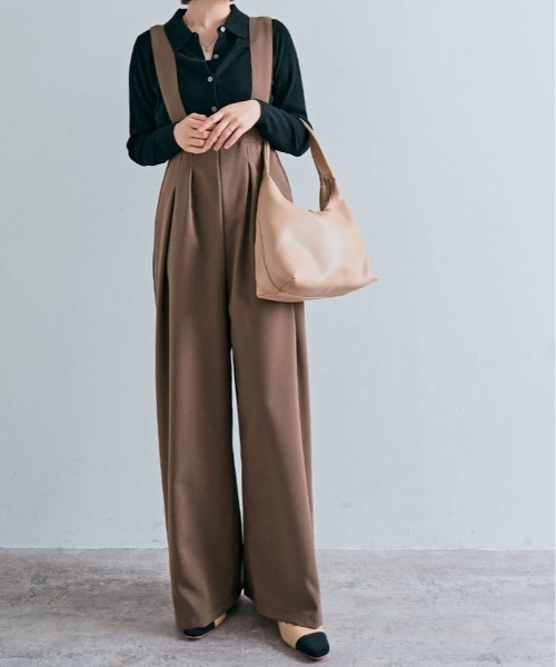 kirakiraShop（キラキラショップ）の「キレイ目シルエットで大人見せ。ハイウエスト タック サロペット（サロペット/オーバーオール・レディース・ブラック/チャコール/ベージュ/ブラウン系その他・M/L）」の13枚目の写真