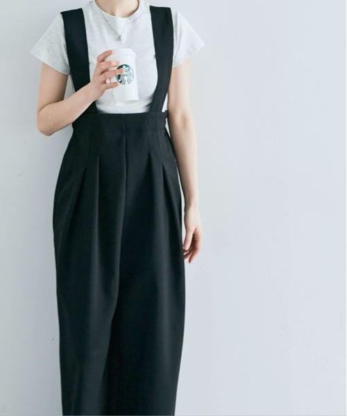 kirakiraShop（キラキラショップ）の「キレイ目シルエットで大人見せ。ハイウエスト タック サロペット（サロペット/オーバーオール・レディース・ブラック/チャコール/ベージュ/ブラウン系その他・M/L）」の21枚目の写真