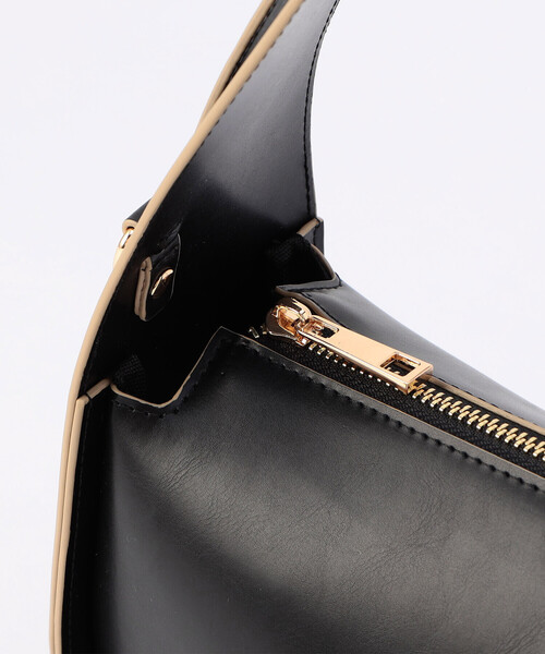 MONO　COMME CA（モノコムサ）の「ワンショルダーバッグ（ショルダーバッグ・レディース・ブラック/ライトベージュ・FREE）」の16枚目の写真