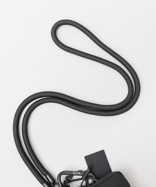 NoiR/ノアール(ノアール)の「撥水加工 ロープショルダー スマホ マルチポーチ Trinity shoulder(トリニティショルダー) N23008(ショルダーバッグ・メンズ・ブラック/ブラック系その他・FREE)」の16枚目の写真