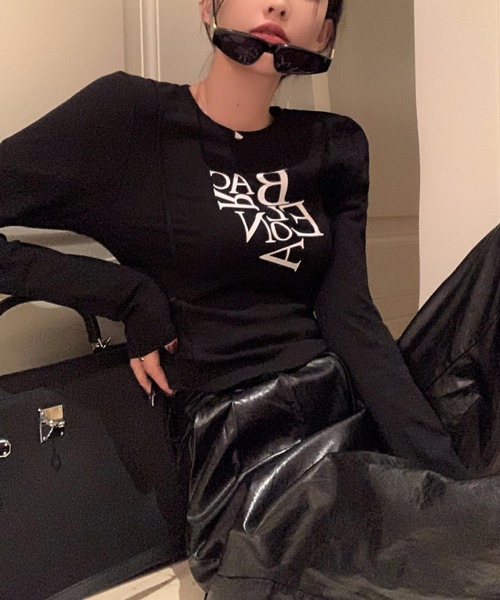 MAISON DE THERESE(メゾン ド テレーズ)の「長袖トップス/Tシャツ BACロゴレタリングスリムライン(Tシャツ/カットソー・レディース・ホワイト/ブラック・M/S/L/XL)」の5枚目の写真