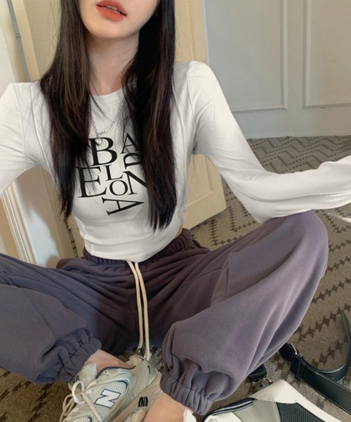 MAISON DE THERESE(メゾン ド テレーズ)の「長袖トップス/Tシャツ BACロゴレタリングスリムライン(Tシャツ/カットソー・レディース・ホワイト/ブラック・M/S/L/XL)」の15枚目の写真