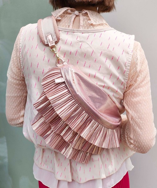 Casselini（キャセリーニ）の「Casselini(キャセリーニ)フリルクロスボディバッグ（ショルダーバッグ・レディース・ブラック/シルバー/ピンク・FREE）」の19枚目の写真