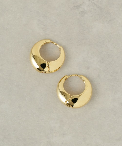 NANO universe(ナノユニバース)の「ムーンフープピアス(ピアス(両耳用)・レディース・シルバー/ゴールド・FREE)」の3枚目の写真