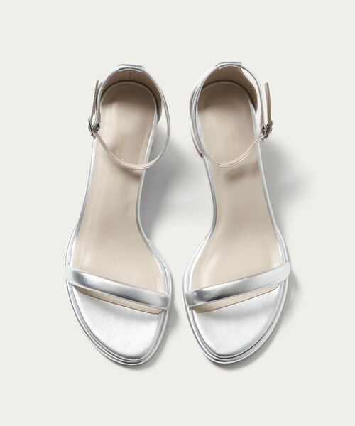 green label relaxing(グリーンレーベルリラクシング)の「チャンキーパテッド サンダル(4.5cmヒール)(サンダル・レディース・シルバー/ブラック/ホワイト・23cm/23.5cm/24cm/24.5cm/22.5cm/25cm)」の13枚目の写真