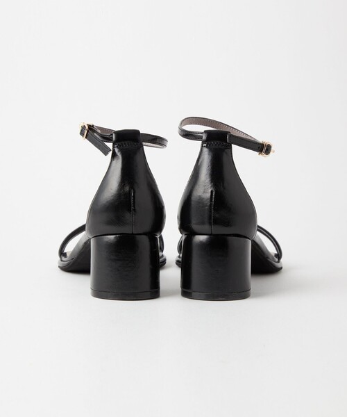 green label relaxing(グリーンレーベルリラクシング)の「チャンキーパテッド サンダル(4.5cmヒール)(サンダル・レディース・シルバー/ブラック/ホワイト・23cm/23.5cm/24cm/24.5cm/22.5cm/25cm)」の19枚目の写真