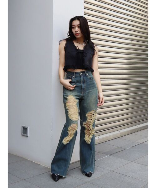 EVRIS（エヴリス）の「ハイダメージセミワイドデニムパンツ（デニムパンツ・レディース・インディゴブルー/ライトブルー・MEDIUM/SMALL）」の5枚目の写真