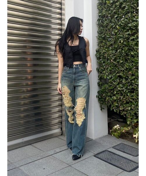 EVRIS（エヴリス）の「ハイダメージセミワイドデニムパンツ（デニムパンツ・レディース・インディゴブルー/ライトブルー・MEDIUM/SMALL）」の7枚目の写真