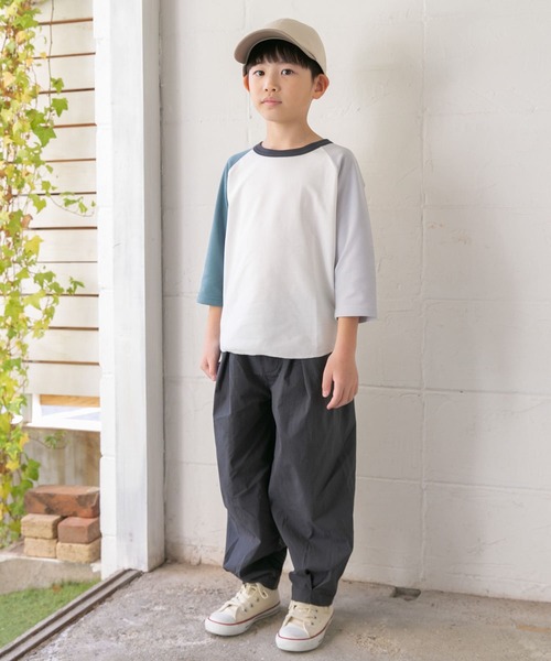 URBAN RESEARCH DOORS（アーバンリサーチドアーズ）の「撥水タックワイドパンツ(KIDS)（その他パンツ・キッズ・スミクロ/カーキ・120/105/150/135）」の7枚目の写真