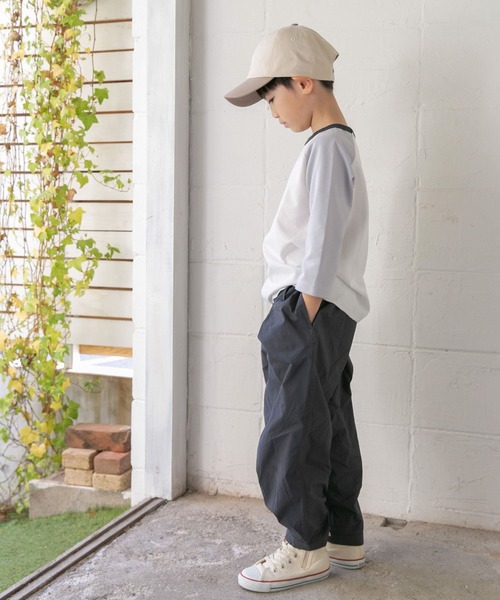 URBAN RESEARCH DOORS（アーバンリサーチドアーズ）の「撥水タックワイドパンツ(KIDS)（その他パンツ・キッズ・スミクロ/カーキ・120/105/150/135）」の8枚目の写真