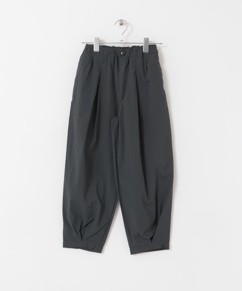 URBAN RESEARCH DOORS（アーバンリサーチドアーズ）の「撥水タックワイドパンツ(KIDS)（その他パンツ・キッズ・スミクロ/カーキ・120/105/150/135）」の22枚目の写真
