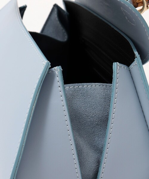 AULENTTI（オウレンティ）の「【AULENTTI/ オーレンティ】 バンブーハンドルショルダーバッグ（ショルダーバッグ・レディース・サックスブルー/ブラック・FREE）」の17枚目の写真