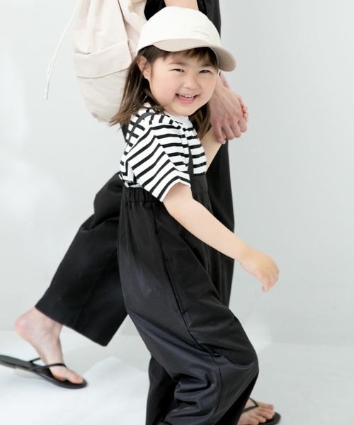 URBAN RESEARCH DOORS（アーバンリサーチドアーズ）の「『親子リンク』add fabrics撥水サロペット(KIDS)（サロペット/オーバーオール・キッズ・ブラック/チャコールグレー・135/120/105）」の10枚目の写真