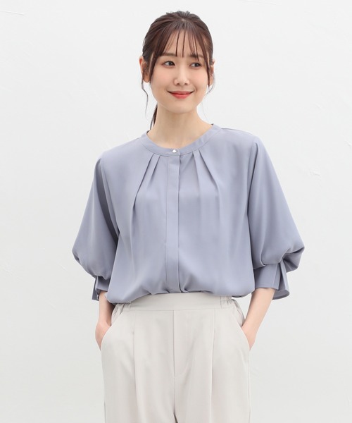 Honeys（ハニーズ）の「６分袖バンドカラーブラウス（シャツ/ブラウス・レディース・ネイビー/ブルー系その他/ライム/アイボリー/グレイッシュベージュ・S/M/L/LL/3L）」の12枚目の写真