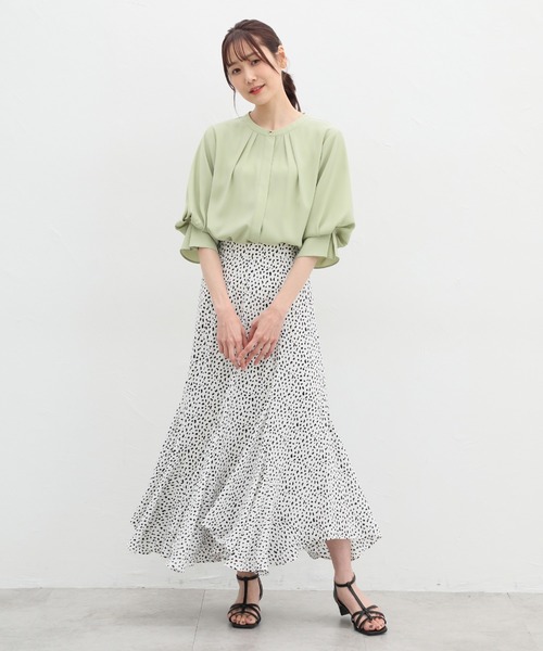 Honeys（ハニーズ）の「６分袖バンドカラーブラウス（シャツ/ブラウス・レディース・ネイビー/ブルー系その他/ライム/アイボリー/グレイッシュベージュ・S/M/L/LL/3L）」の13枚目の写真