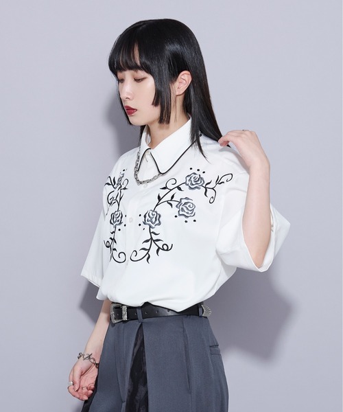 ローズ刺繍パイピングシャツ（シャツ/ブラウス）｜Ellno Loset（エルノ