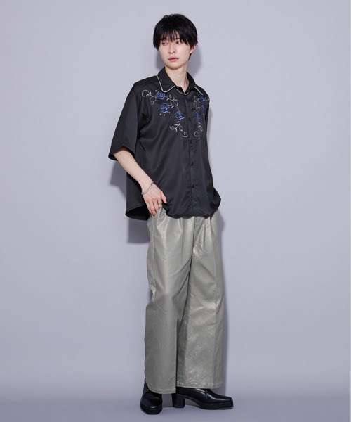 Ellno Loset（エルノロゼット）の「ローズ刺繍パイピングシャツ（シャツ/ブラウス・メンズ・ブラック/オフホワイト/グリーン系その他/ブルー系その他・MEDIUM/LARGE/SMALL）」の18枚目の写真