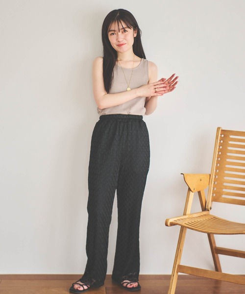 mil(ミル)の「【150㎝前後の小柄さんサイズ】リーフ柄レースセミフレアパンツ【全ゴム・楽ちん】(その他パンツ・レディース・ブラウン/ブラック/スモークピンク・XS/S/M)」の18枚目の写真