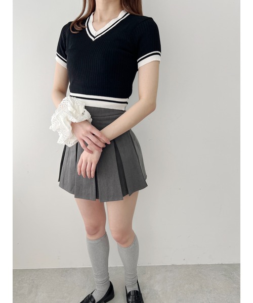 PHILLY（フィリー）の「ラインコンパクトニット（ニット/セーター・レディース・ブラック/ホワイト・FREE）」の11枚目の写真