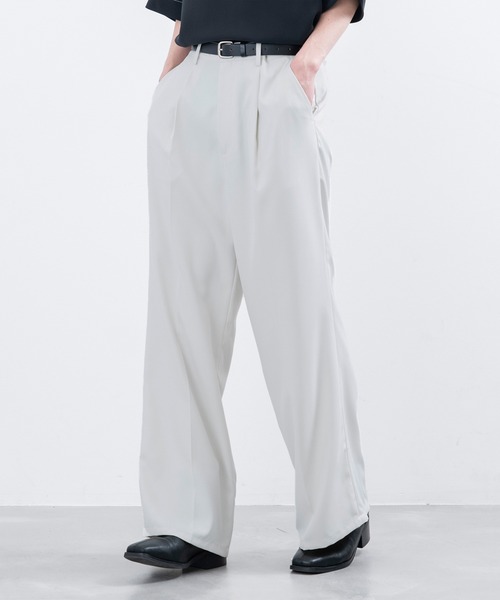 JUNRED(ジュンレッド)の「【 サステナブル 】エクストラライトスルースーパーフレアワイドスラックス(スラックス・メンズ・ホワイト系その他/カーキ/ブラック・S/M/L)」の9枚目の写真