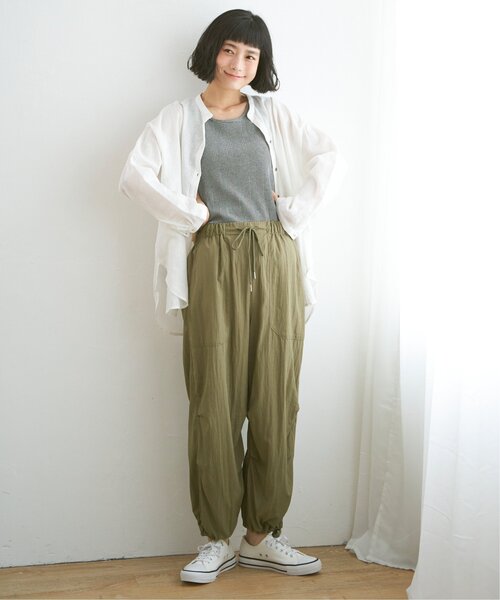 LBC(エルビーシー)の「【着やせ効果抜群】コットンUSAランダムテレコタンクトップ(タンクトップ・レディース・杢グレー/ブルー/ブラック/グレー/チャコール・L/M)」の12枚目の写真