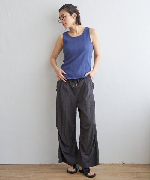 LBC(エルビーシー)の「【着やせ効果抜群】コットンUSAランダムテレコタンクトップ(タンクトップ・レディース・杢グレー/ブルー/ブラック/グレー/チャコール・L/M)」の19枚目の写真