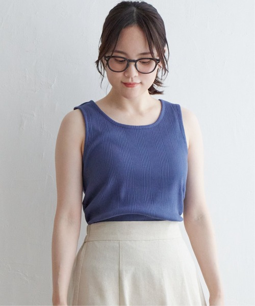 LBC(エルビーシー)の「【着やせ効果抜群】コットンUSAランダムテレコタンクトップ(タンクトップ・レディース・杢グレー/ブルー/ブラック/グレー/チャコール・L/M)」の5枚目の写真