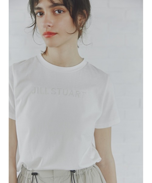 JILL STUART（ジルスチュアート）の「◆JILLエンブロイダリーTシャツ（Tシャツ/カットソー・レディース・ブラック/ブルー/ホワイト/ネイビー/グリーン・FREE）」の2枚目の写真