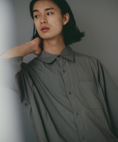 brknhome(ブロークンホーム)の「【brknhome/ブロークンホーム】タスランナイロン 半袖ワイドシャツ(シャツ/ブラウス・メンズ・サンドベージュ/スミクロ/グレー・MEDIUM/LARGE)」の3枚目の写真