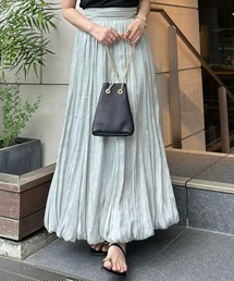 サテンドレープバルーンスカート