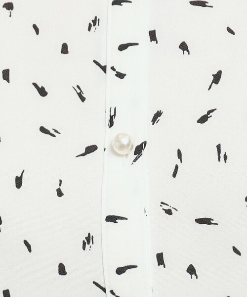 ITS'DEMO（イッツデモ）の「◆【冷感／通勤／手洗い可】タック袖ブラウス（シャツ/ブラウス・レディース・ピンク/ネイビー/ブラック系/ライトブルー/ホワイト系3・00）」の19枚目の写真