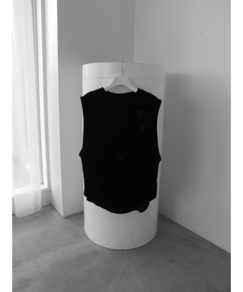 Katrin TOKYO(カトリーントーキョー)の「velour sleeveless tops(Tシャツ/カットソー・レディース・イエロー/ブラック/ピンク・FREE/XS)」の1枚目の写真