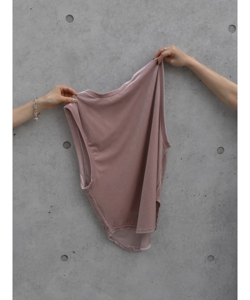 Katrin TOKYO(カトリーントーキョー)の「velour sleeveless tops(Tシャツ/カットソー・レディース・イエロー/ブラック/ピンク・FREE/XS)」の7枚目の写真