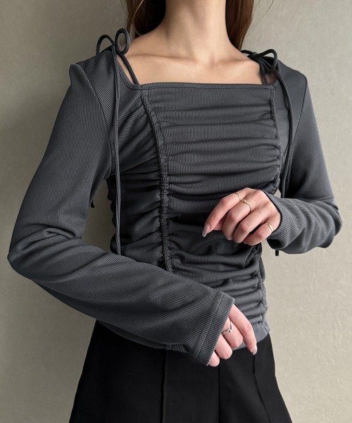 junoah(ジュノア)の「ドロストリボンリブトップス(Tシャツ/カットソー・レディース・グレイッシュベージュ/ブラック/チャコール・X-LARGE/LARGE/MEDIUM)」の3枚目の写真