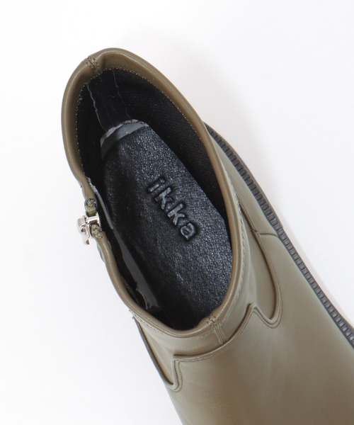 ikka(イッカ)の「PUストレッチトラックソールブーツ(ブーツ・レディース・ブラック/オフホワイト/ライム・M/L)」の22枚目の写真