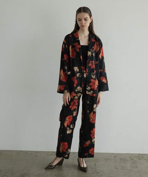 CLANE（クラネ）の「MULTICOLORED FLOWER WIDE PANTS