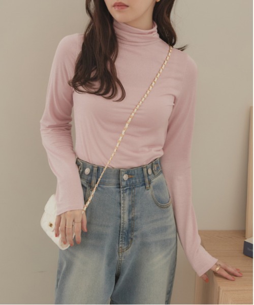 CHAN ME(チャンミ)の「ラメシアーハイネックプルオーバー(Tシャツ/カットソー・レディース・ブラック/ゴールド/グレー/シルバー/ピンク・MEDIUM/LARGE/X-LARGE)」の11枚目の写真