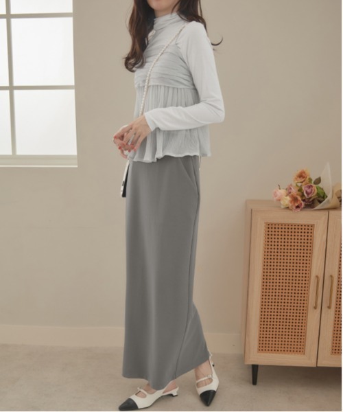 CHAN ME(チャンミ)の「ラメシアーハイネックプルオーバー(Tシャツ/カットソー・レディース・ブラック/ゴールド/グレー/シルバー/ピンク・MEDIUM/LARGE/X-LARGE)」の16枚目の写真