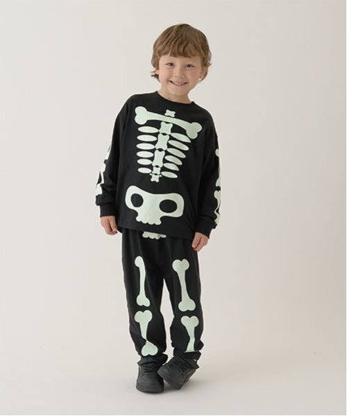 b・ROOM（ビールーム）の「【ハロウィン】ほねほねセットアップ（アンサンブル・キッズ・ブラック/チャコール・M/L/LL）」の2枚目の写真