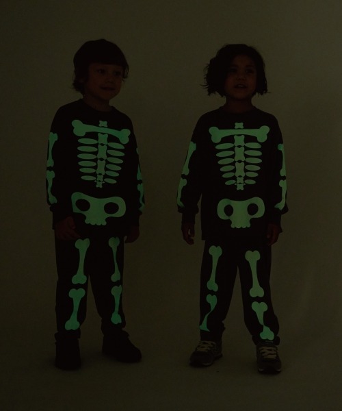b・ROOM（ビールーム）の「【ハロウィン】ほねほねセットアップ（アンサンブル・キッズ・ブラック/チャコール・M/L/LL）」の15枚目の写真