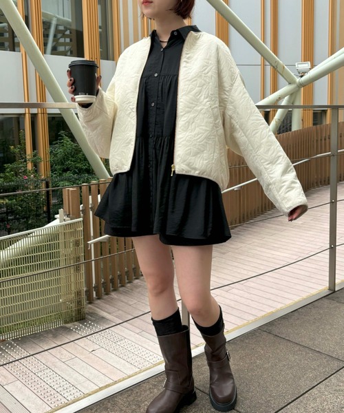 VIS（ビス）の「【casual】合皮パイピングリーフキルトブルゾン（ブルゾン・レディース・ブラック/キナリ・FREE）」の19枚目の写真