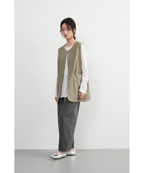 【セール】ノーカラーベスト(ベスト)|On One's Own(オンワンズオン) 【セール】ノーカラーベスト(ベスト)|On One's Own(オンワンズオン)