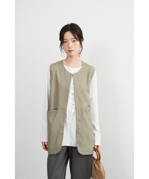 【セール】ノーカラーベスト(ベスト)|On One's Own(オンワンズオン) 【セール】ノーカラーベスト(ベスト)|On One's Own(オンワンズオン)