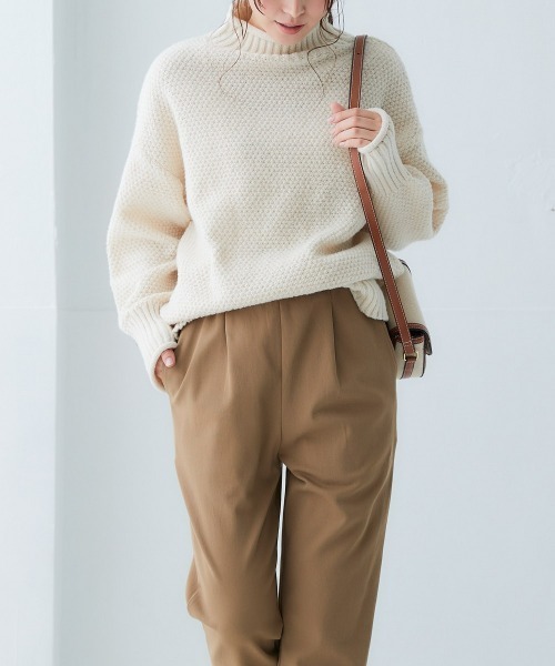 nissen(ニッセン)の「ハイネックラーベン編オーバーサイズニット(ニット/セーター・レディース・アイボリー/ブラック/ブルー/ピンク/ライトグレー・S~M/L~LL)」の18枚目の写真
